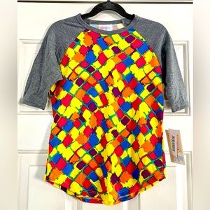 LuLaRoe kids size 6 Sloan Tee!